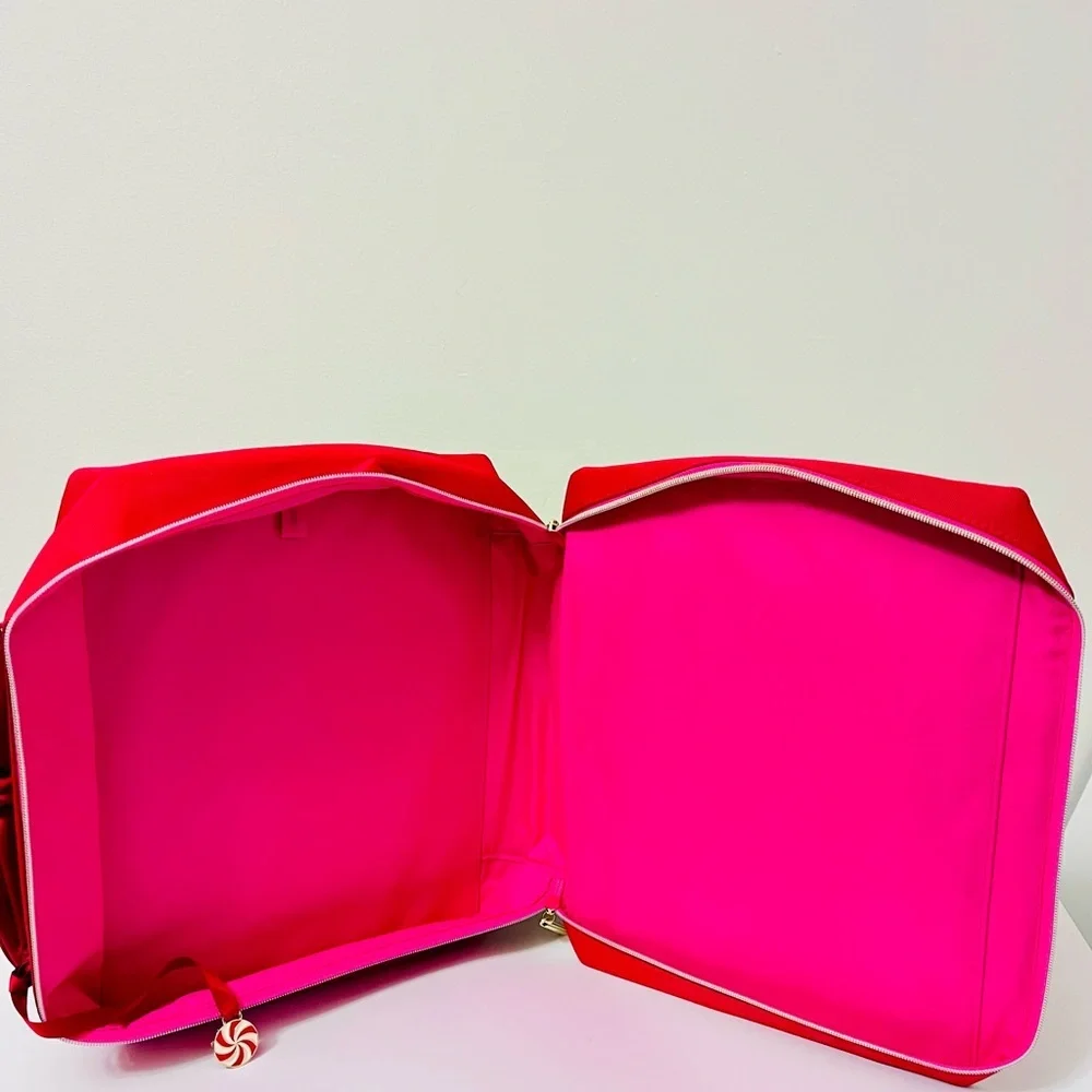 Estee Lauder Red and Pink Cosmetic Case women’s Bag - Picture 4 of 5